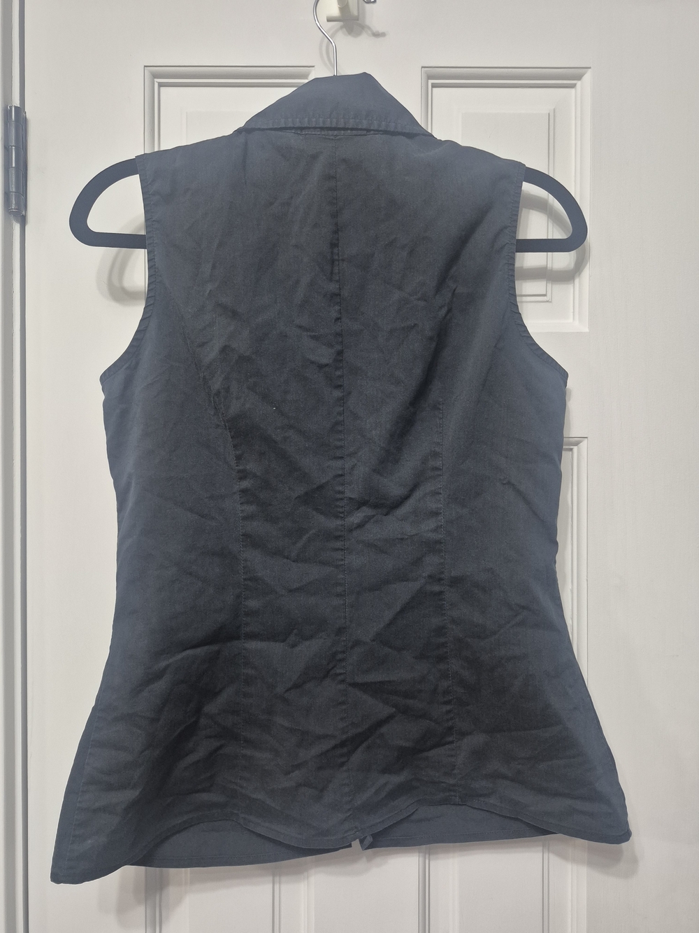 Vintage New York & Company Sleeveless Collared Button-Front Top - Black - Picture 4 of 4